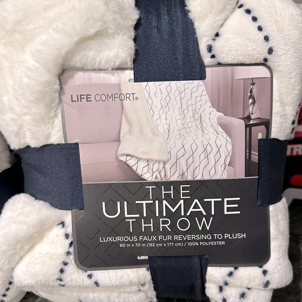 New - The Ultimate Throw